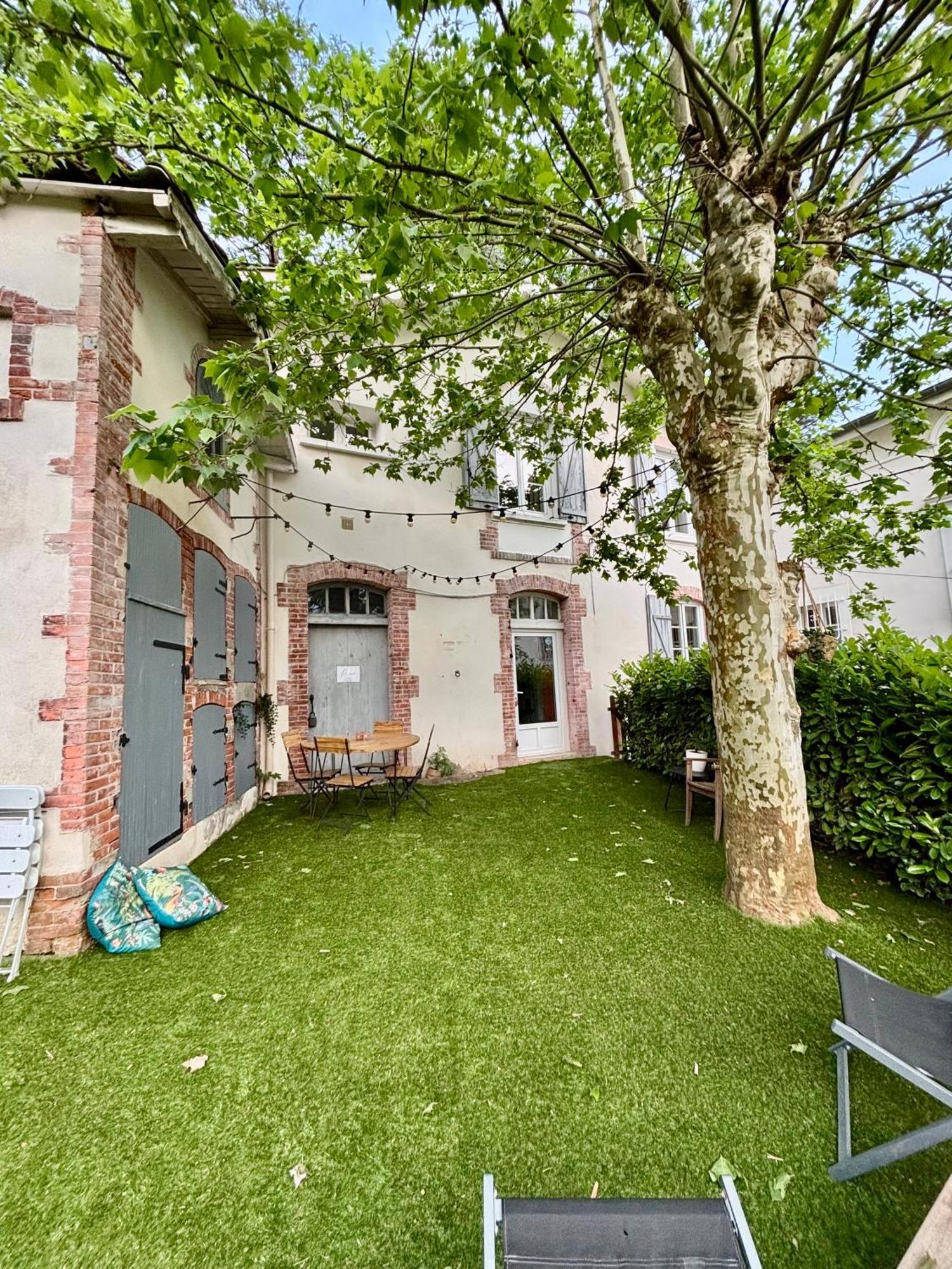 Maison A Avec Jardin Privatif Dans Domaine Des Crozes 维也纳 外观 照片